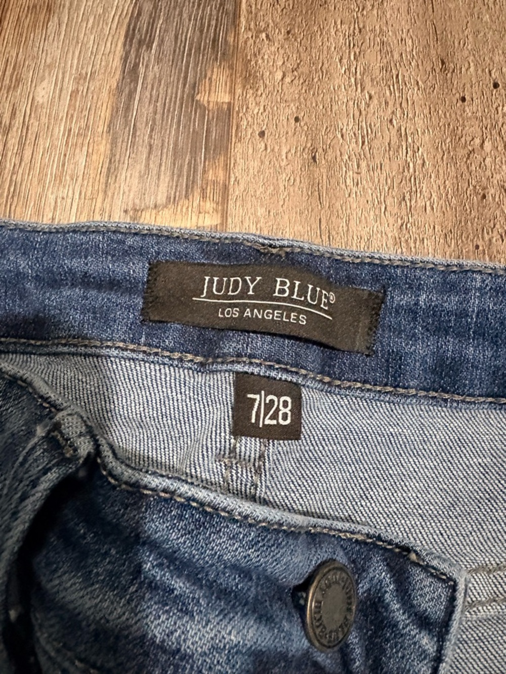 Judy Blue bootcut with slit
